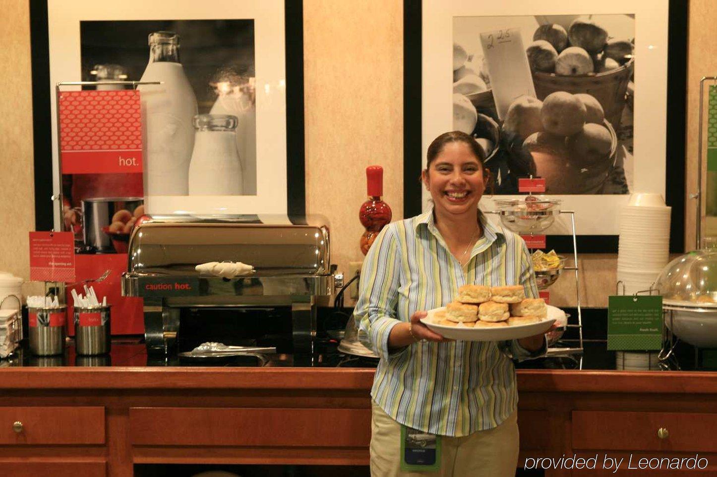 Hampton Inn Lafayette Restaurant photo